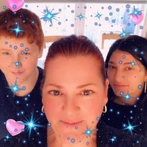 Meet your Posher, Tina